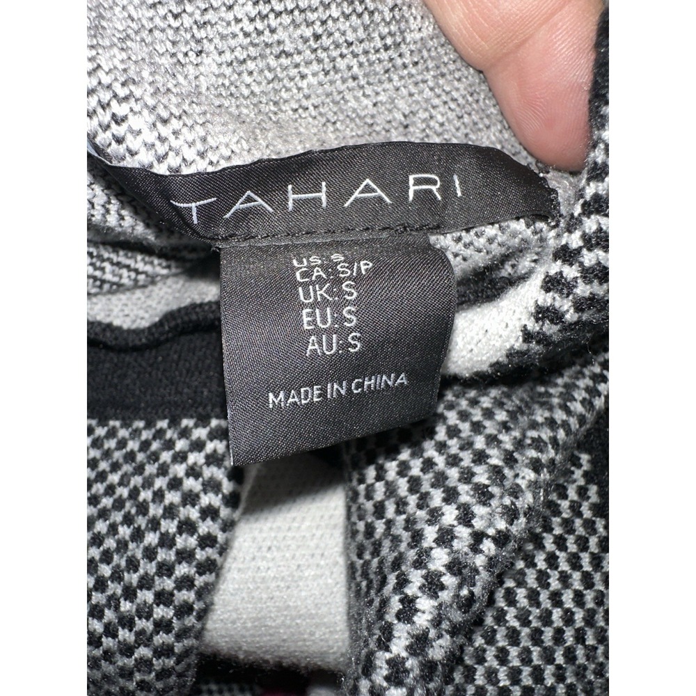 TAHARI Mock Neck Turtleneck Pullover Sweater White, Black Plaid Size S - Picture 3 of 4
